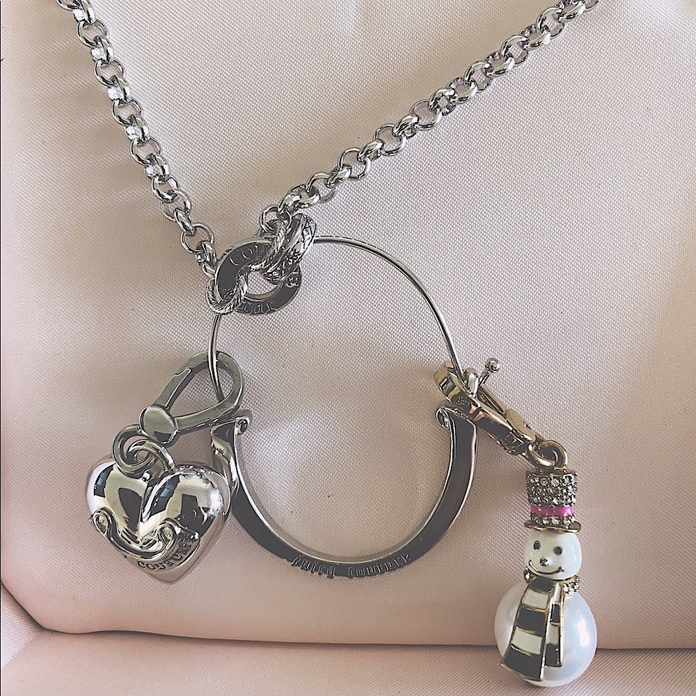 Vintage Limited Edition JuicyCouture CharmNecklace - Picture 2 of 5